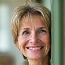 Portret nasmejane žene, Anice Petrović, 48 godina.
